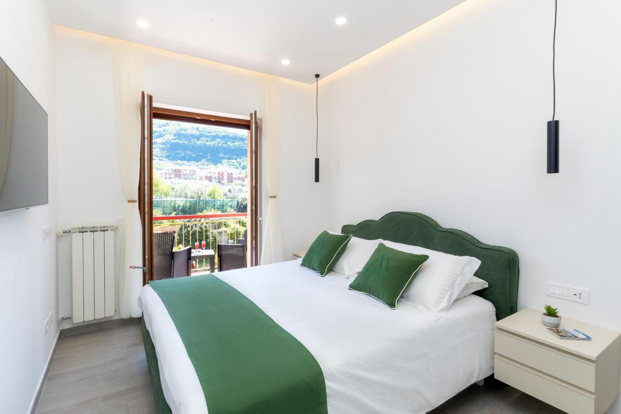 Mifra Suites Сорренто Экстерьер фото