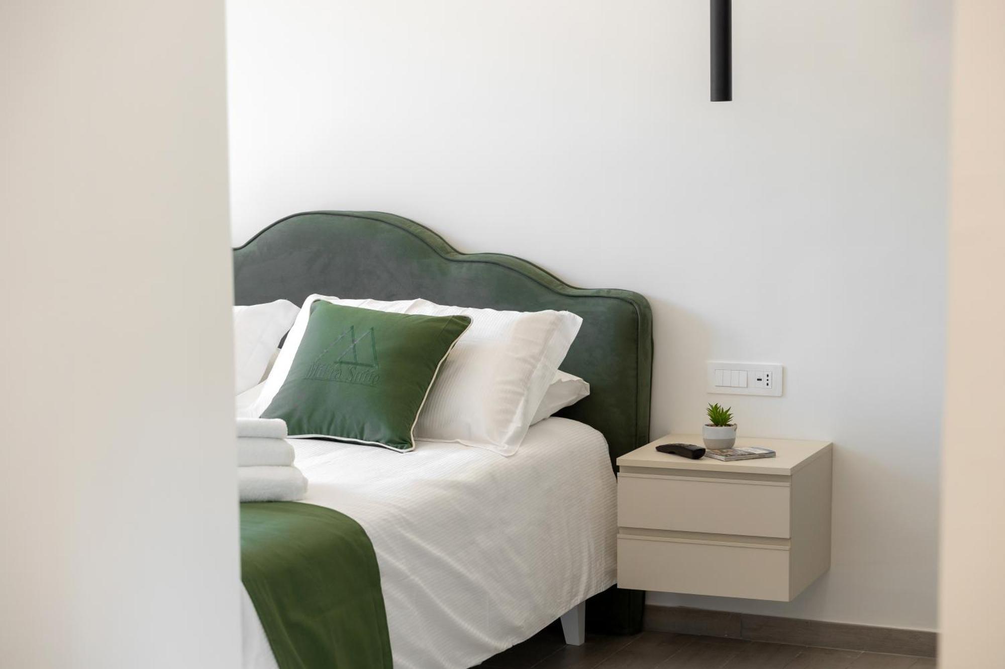 Mifra Suites Сорренто Экстерьер фото