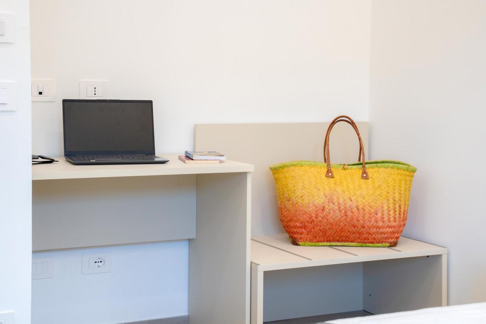 Mifra Suites Сорренто Экстерьер фото